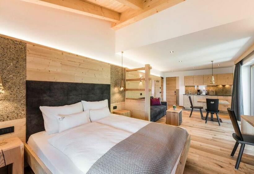 إستوديو قياسى ذو إطلالة, La Majun Fornellahof