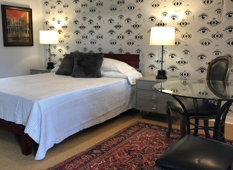 Номер Deluxe, The Quarters At Pier450