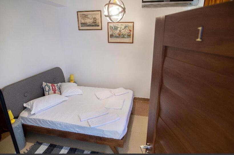 Номер Стандарт, Vila Jean Bart