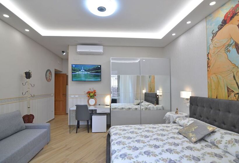 آپارتمان لوکس 1 خوابه, Caserta Deluxe Bis