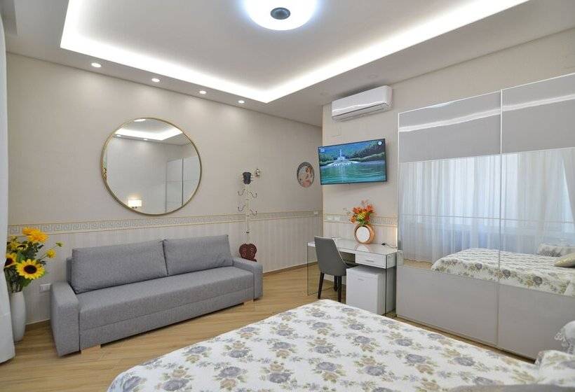 آپارتمان لوکس 1 خوابه, Caserta Deluxe Bis