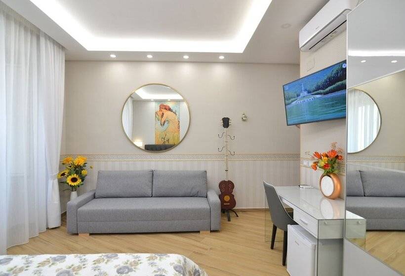 آپارتمان لوکس 1 خوابه, Caserta Deluxe Bis