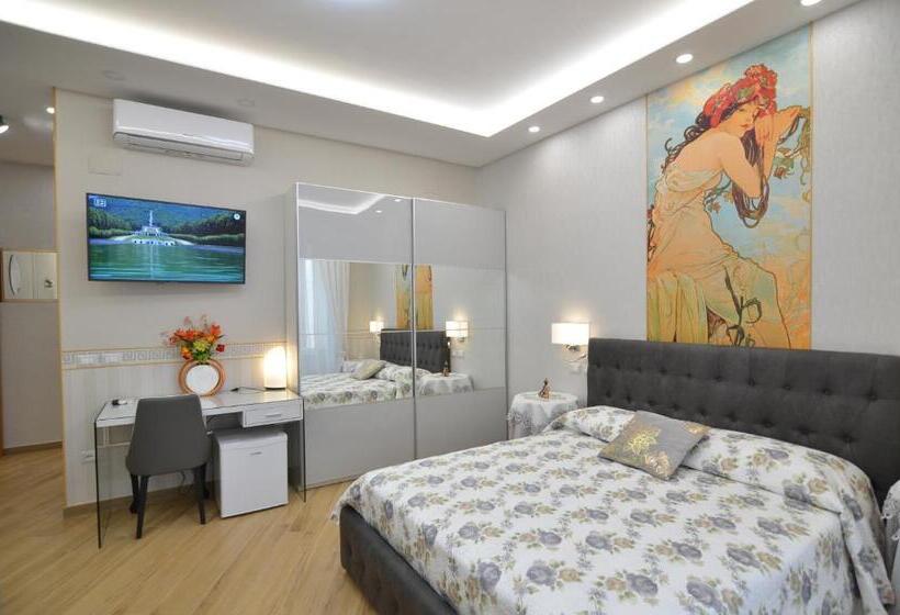 آپارتمان لوکس 1 خوابه, Caserta Deluxe Bis