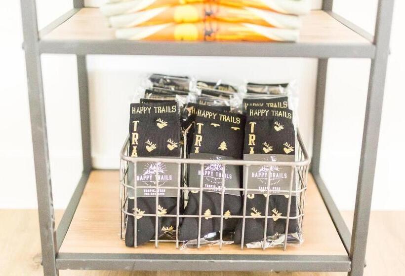 غرفة سوبيريور سرير كينج, Happy Trails Bnb