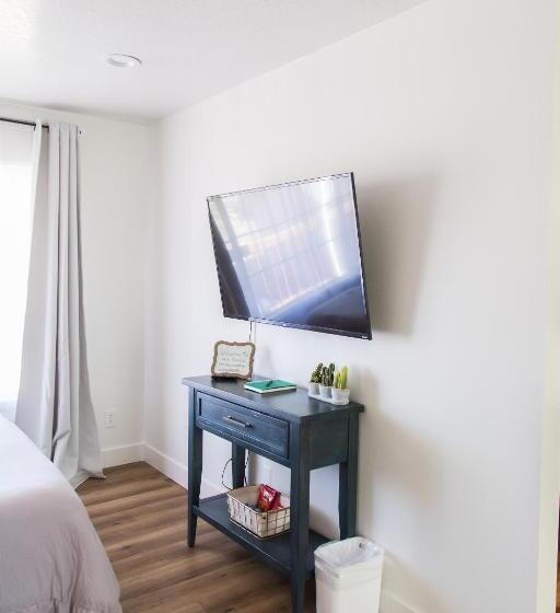 غرفة قياسية رباعية, Happy Trails Bnb