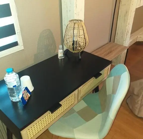 デラックスルーム, Moderne Home Original Design