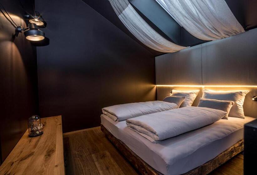 Семейный Номер Deluxe, Kraftalm