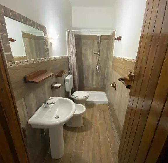 スタンダード4人部屋, La Casa Di Michele