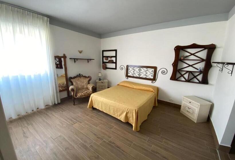 スタンダード４人部屋, La Casa Di Michele