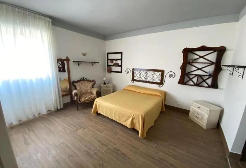 スタンダード4人部屋, La Casa Di Michele