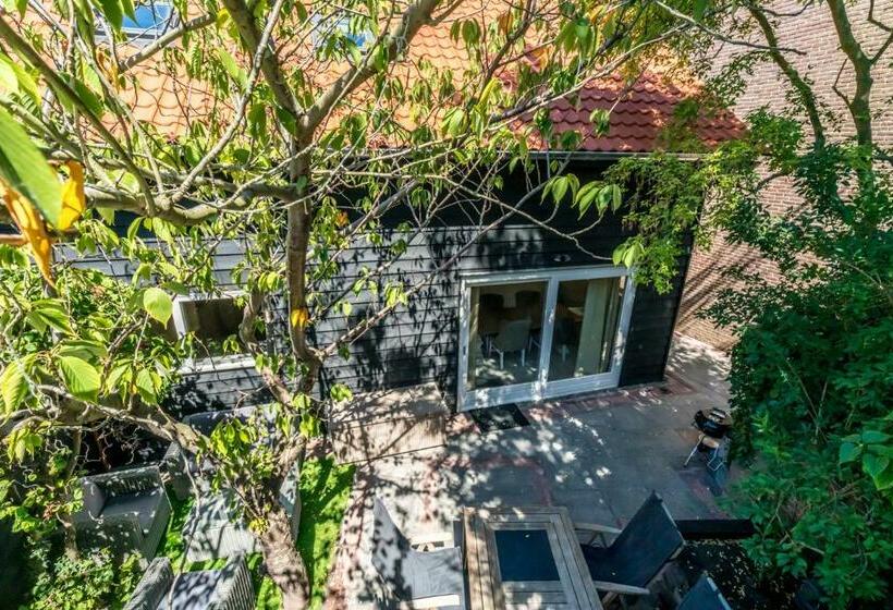 منزل غرفة نوم واحدة, Job Baster Huisje