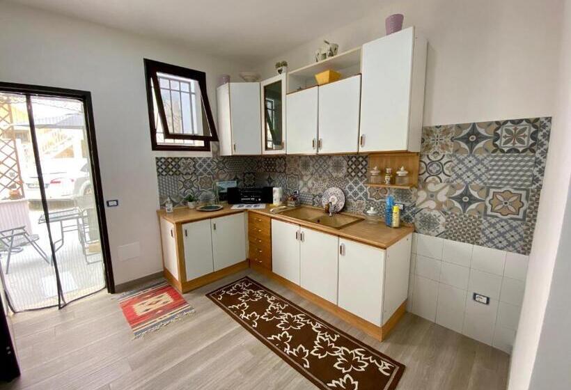 جناح إدارى, Seacily House