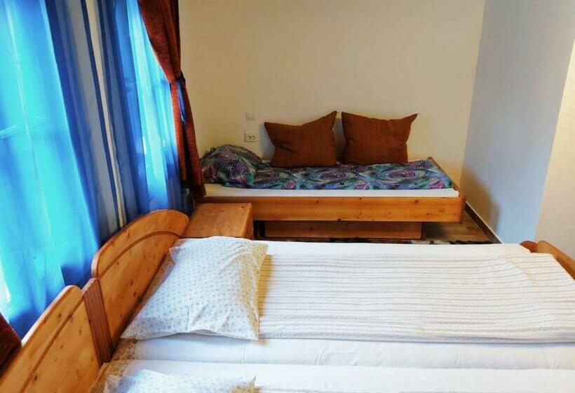 スタンダードトリプルルーム, Casa Toth