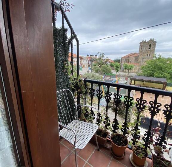 اتاق استاندارد سه نفره, Posada De Seña