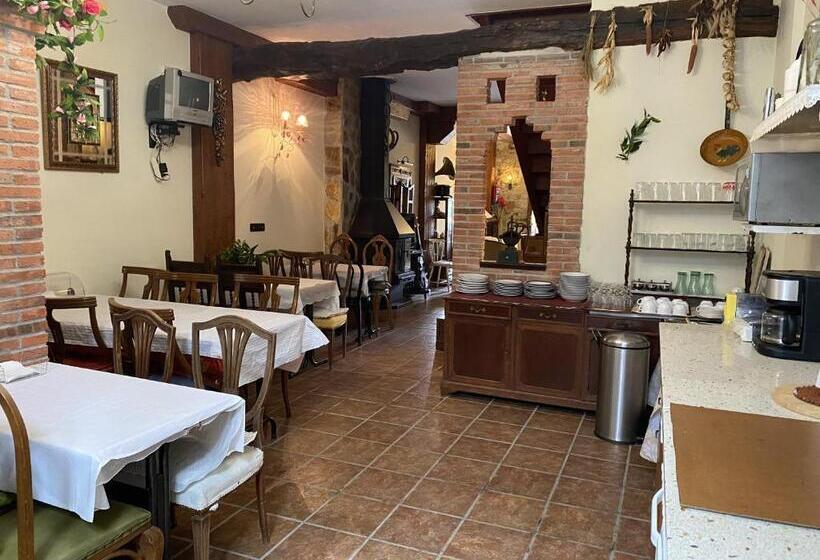 خانه 1 خوابه, Posada De Seña