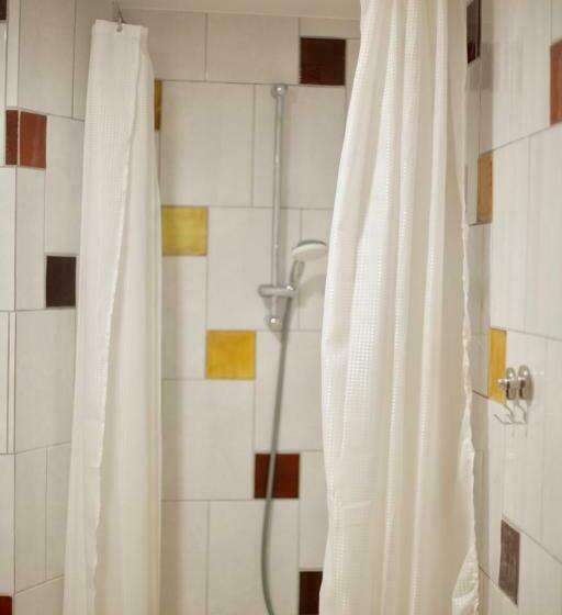 Номер Стандарт Вид на Город, Hostel Le Diablotin