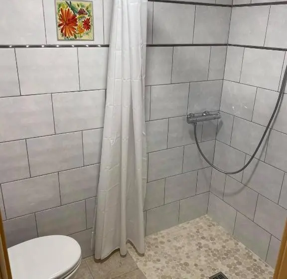 スタンダードルーム, Hostel Le Diablotin