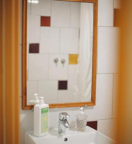 חדר סטנדרט נוף לעיר, Hostel Le Diablotin