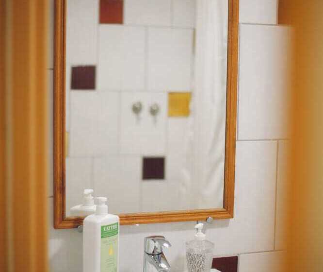 חדר סטנדרט, Hostel Le Diablotin