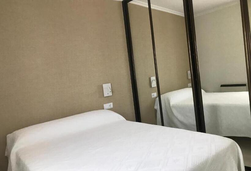 Апартаменты 1 Спальня Вид на Море, Hostal O Portiño