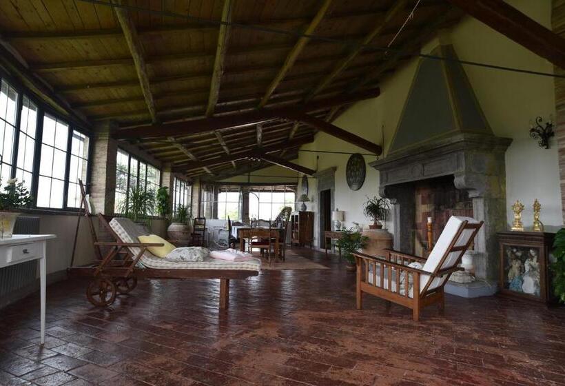 סוויטה משפחתית, Il Castello Di San Michele