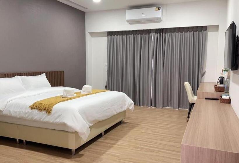 带大床的豪华间, Srinuan Living