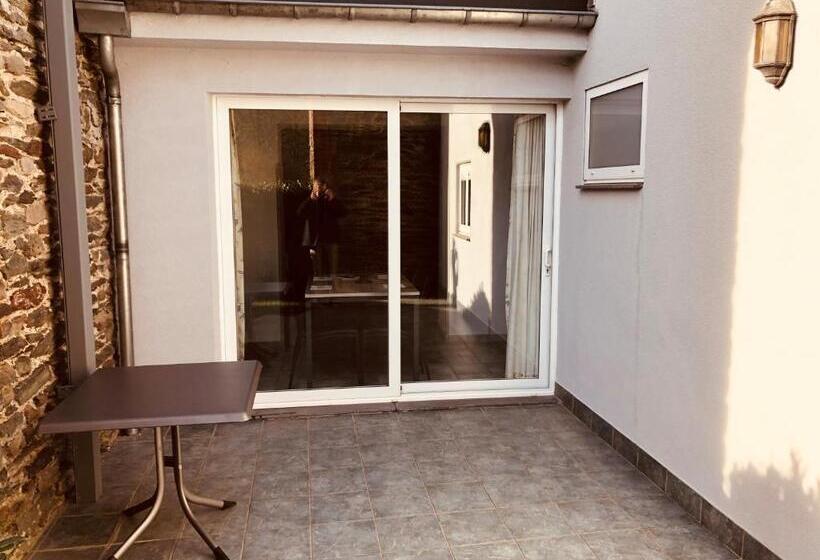 Апартаменты 1 Спальня Вид на Сад, Appart Hotel Au Pied De Vigne
