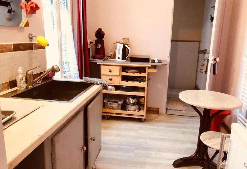 スタンダードルーム, Chambre Studio Le 42