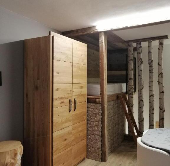 חדר משפתחתי סופריור, Fiocco Di Neve