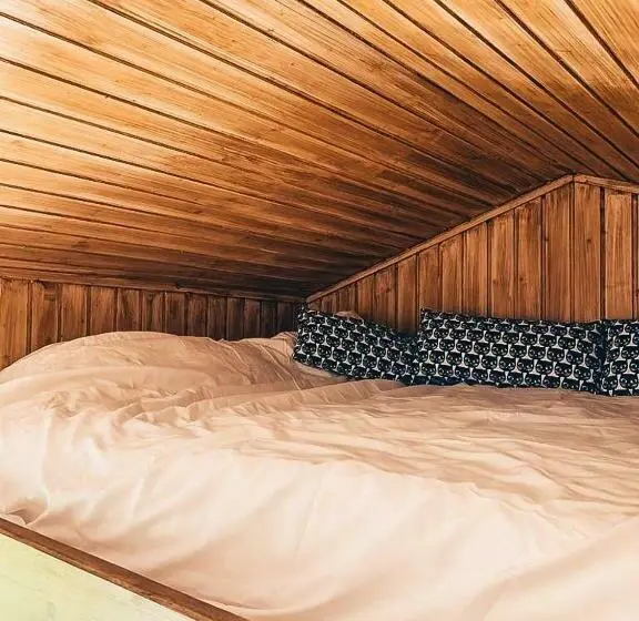 Chalet, Joly Tiny House