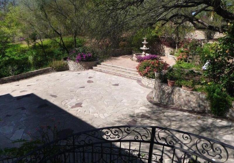 Студия Deluxe, Loma De Guadalupe Alamos Sonora