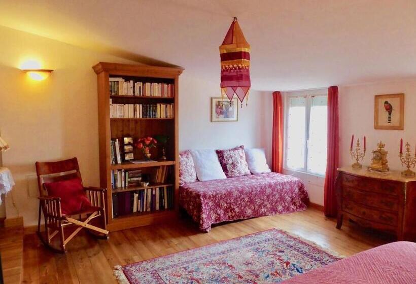 Люкс Вид на Горы, Six Chandelles M étaient Comptées