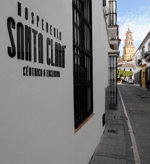 جناح سوبيريور, Hospederia Santa Clara