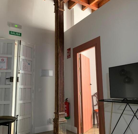 سوییت اجرایی, Hospederia Santa Clara