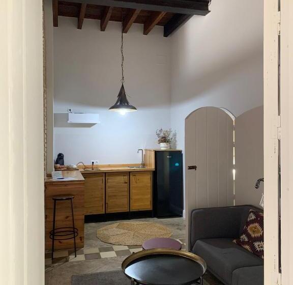 جناح إدارى, Hospederia Santa Clara