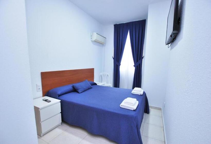 Номер Стандарт, Tres Leones