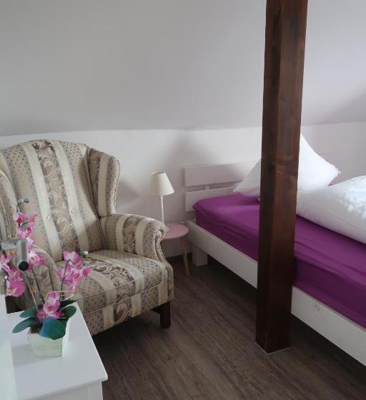 기본룸, Landpension Zur Hainbuche