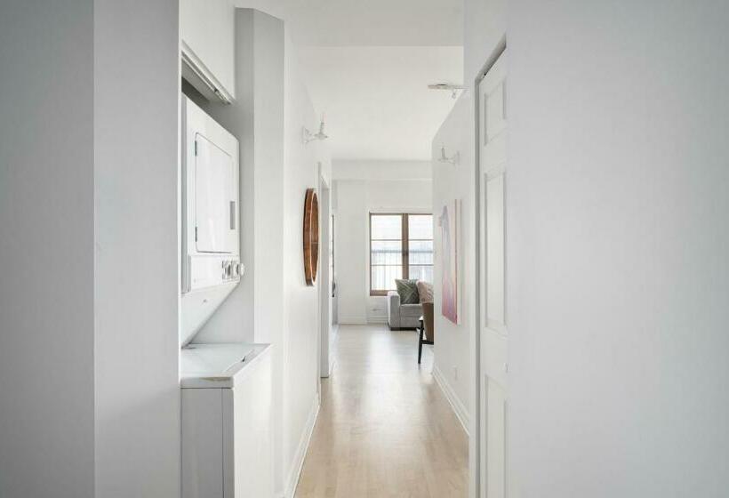 1 Bedroom Penthouse Apartment, Le Nomade Mtl