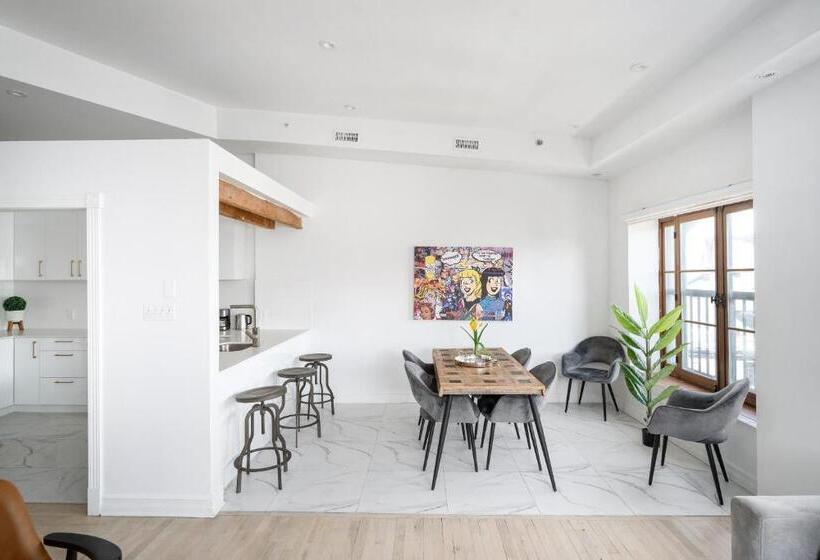 1 Bedroom Penthouse Apartment, Le Nomade Mtl