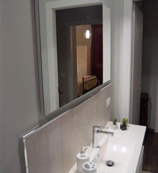 خانه 2 خوابه, Segui Le Note Della Tua Vita