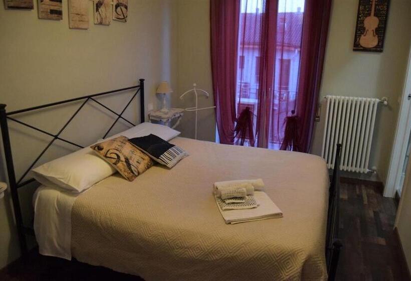 اتاق استاندارد, Segui Le Note Della Tua Vita