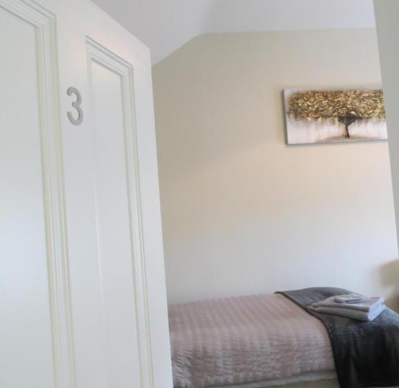 Standard room with outdoor bath, The Lodge