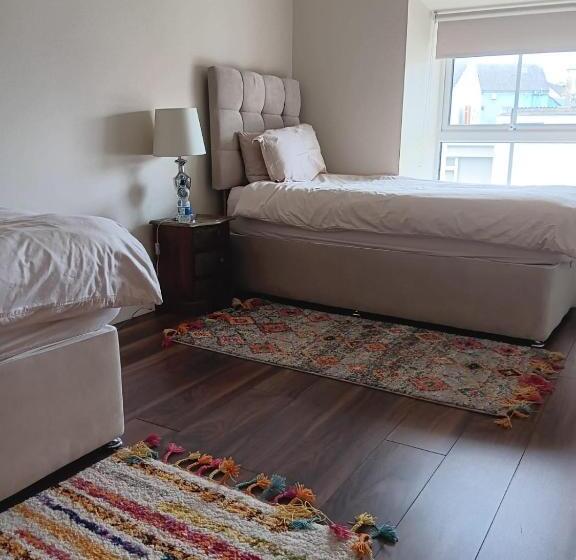 침실 1개 주택, The Lodge