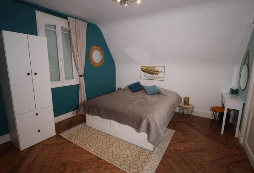 חדר סטנדרט, Le Manoir De Louviers