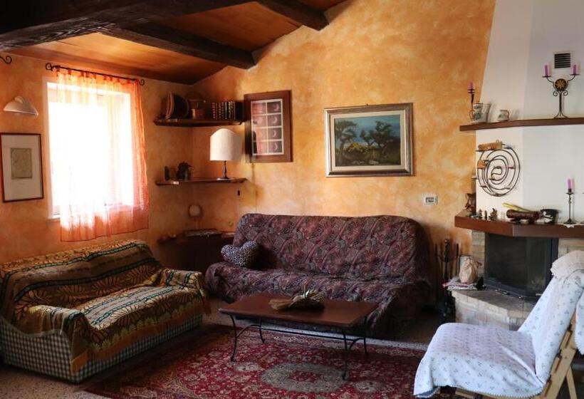 غرفة قياسية سرير كينج, B&b Sotto La Luna