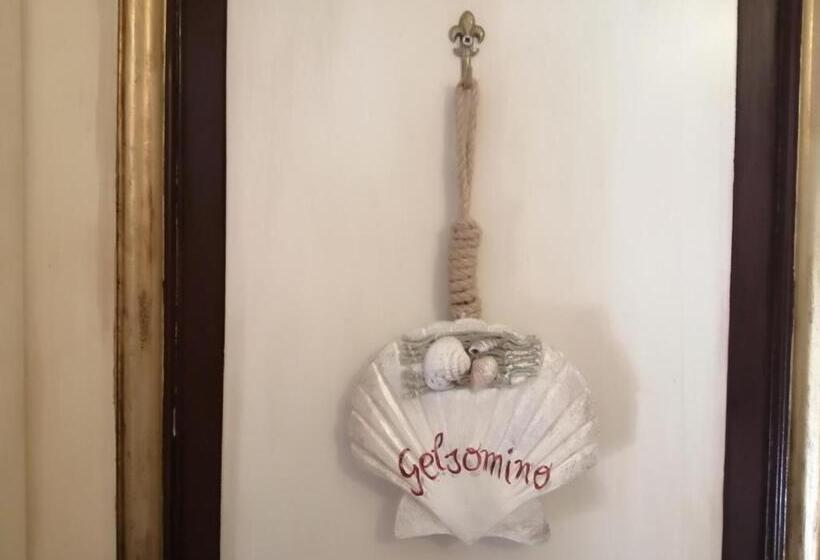 キングサイズベッドのスタンダードルーム, Jasmine Cottage