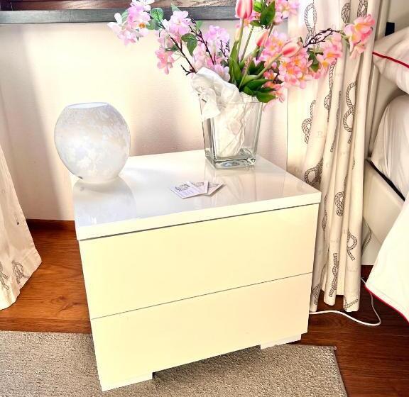 スタンダードルーム, Jasmine Cottage