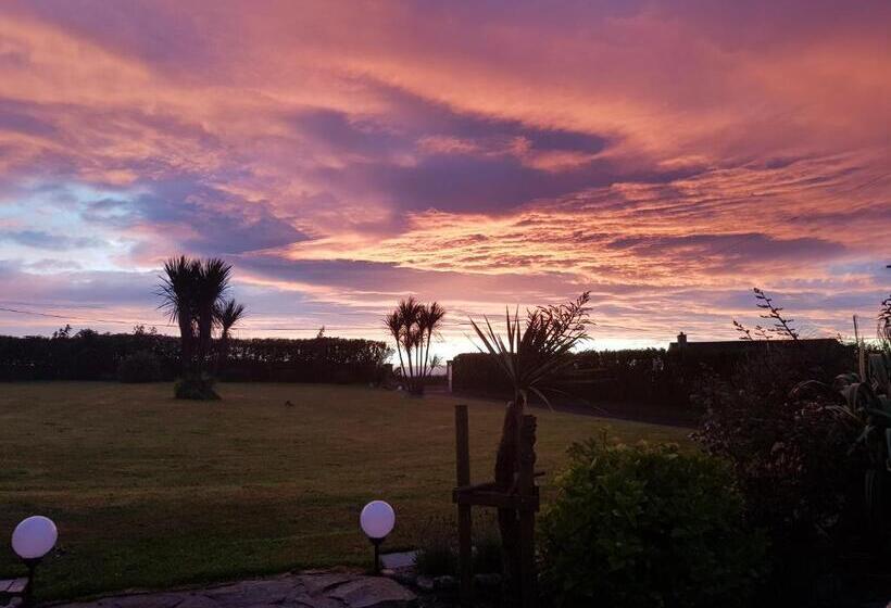 חדר סטנדרט נוף לגינה, Sunrise View