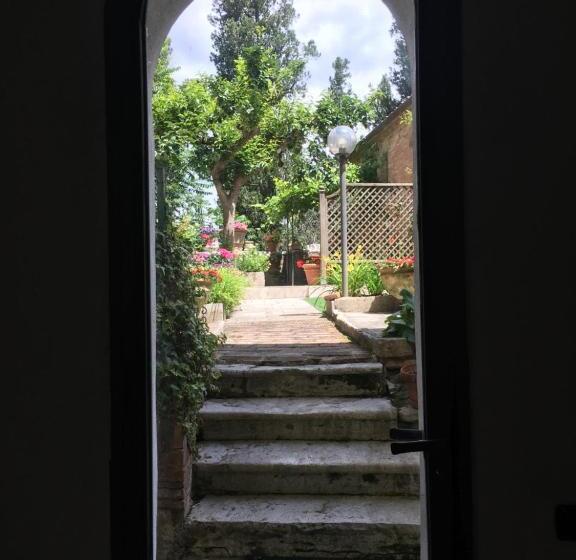 غرفة قياسية, Il Giardino Del Borgo