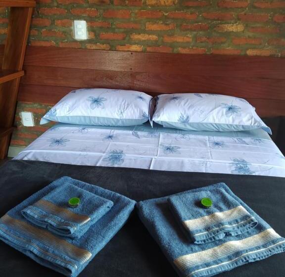 Familie Værelse Bjergudsigt, Pousada Cachoeira Esmeralda